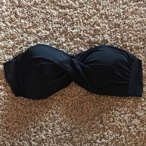 Black strapless twist top